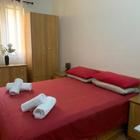 Caris Gem Apartment